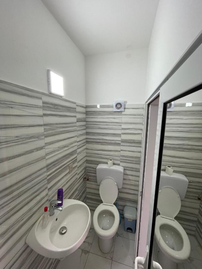 Vila Osmenaj Rent Room Or Apartment Vlorë Extérieur photo